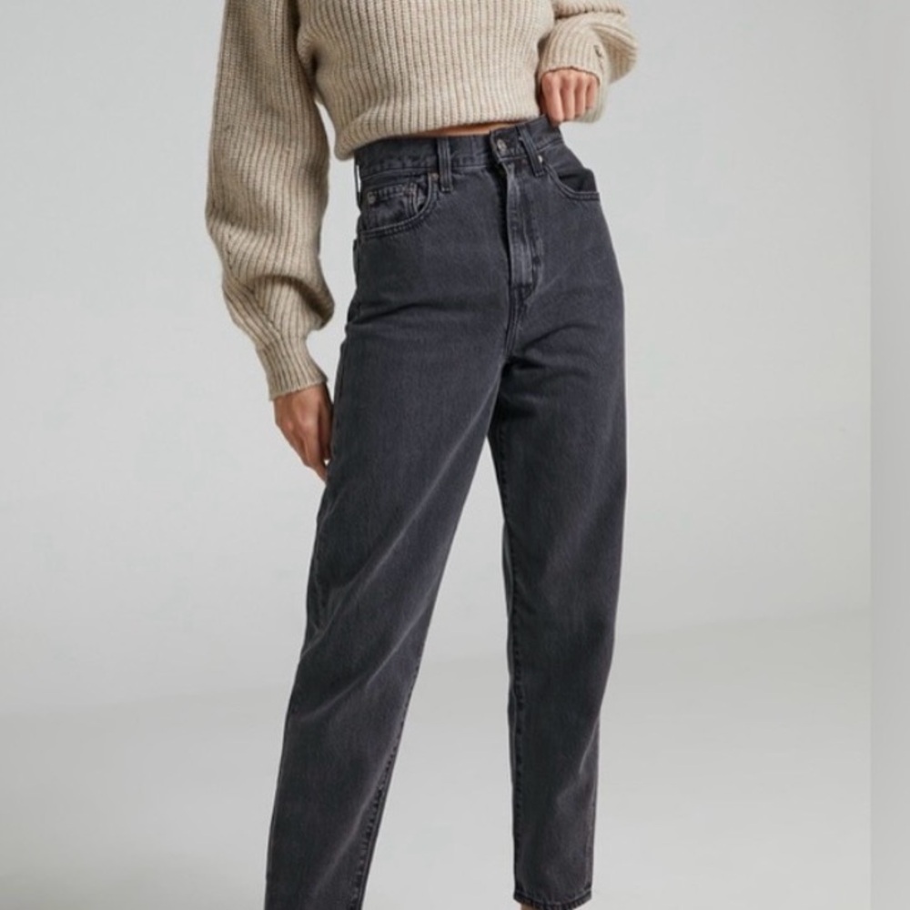 Levi's High Loose Taper Jean 29